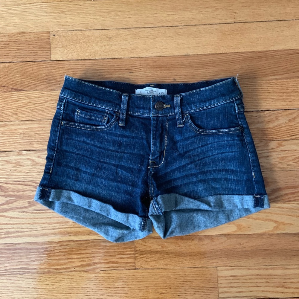 Abercrombie shorts size 0